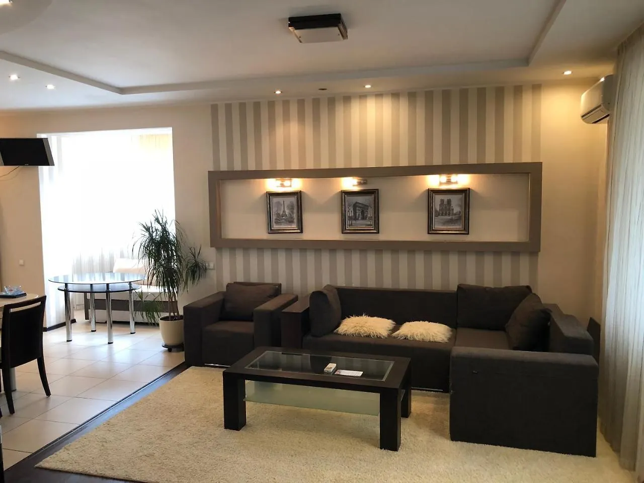 Cozy Apartment In A New Building Close To The Downtown Kiev 0*,