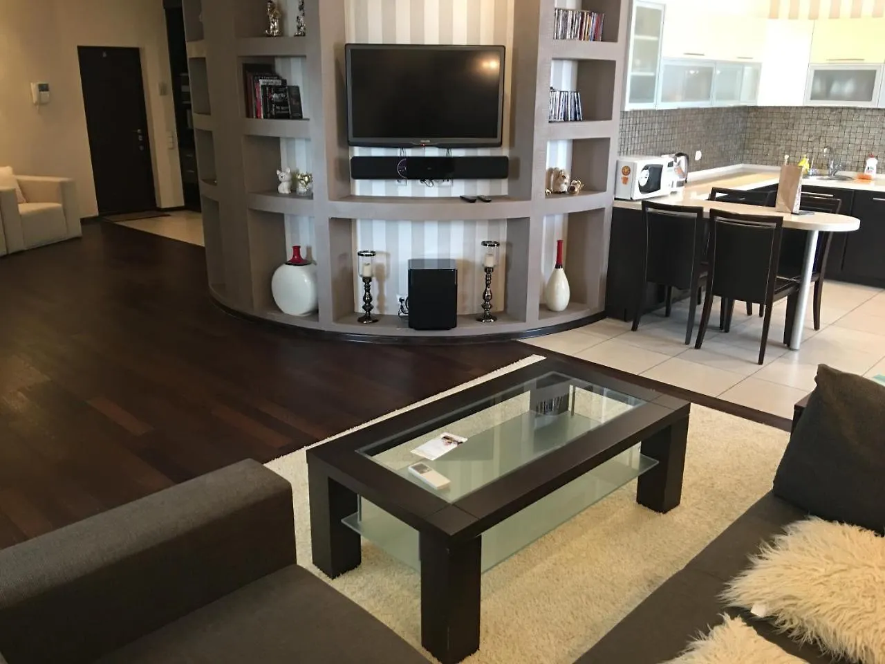 Cozy Apartment In A New Building Close To The Downtown Kiev