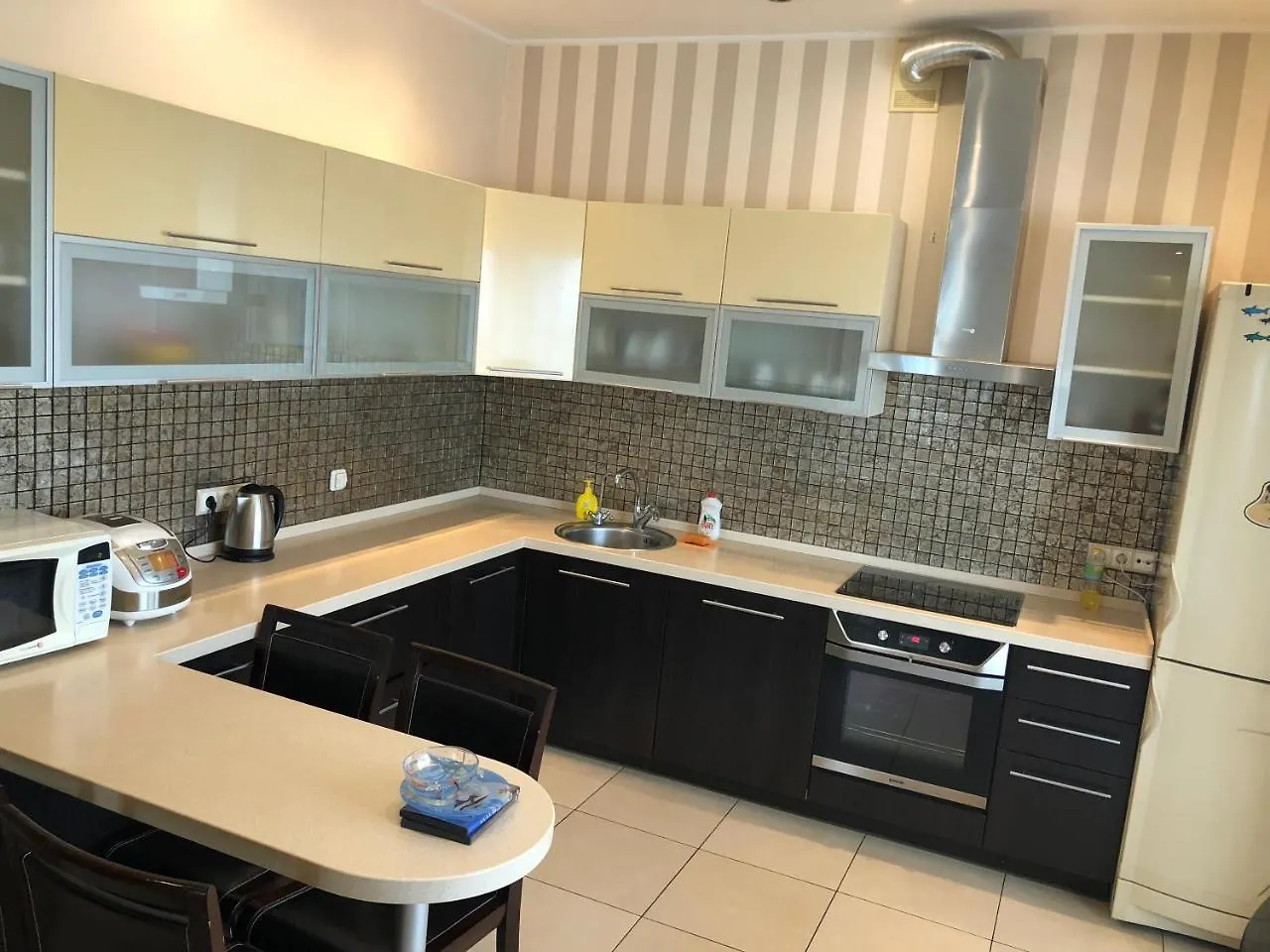 קייב Cozy Apartment In A New Building Close To The Downtown אוקראינה